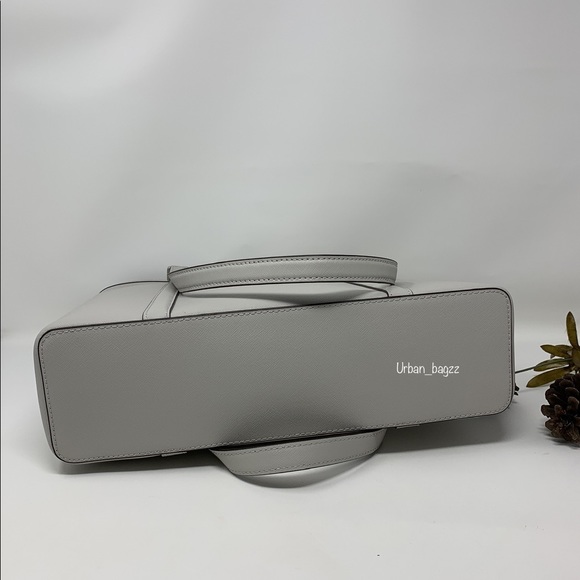 Michael Kors Sady Medium Tote - Picture 8 of 11